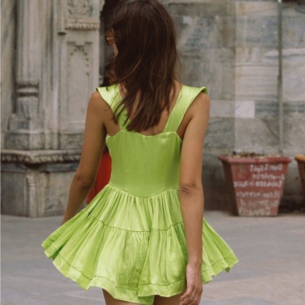 NEW Vanessa Mooney The Elisabeth Romper Dress (Sz XS) Candy Apple Green Satin - Picture 2 of 11